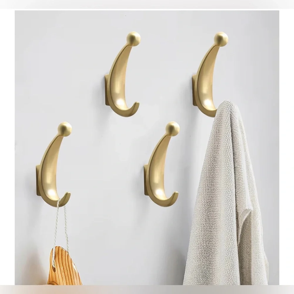 Elegant Gold Wall Hooks